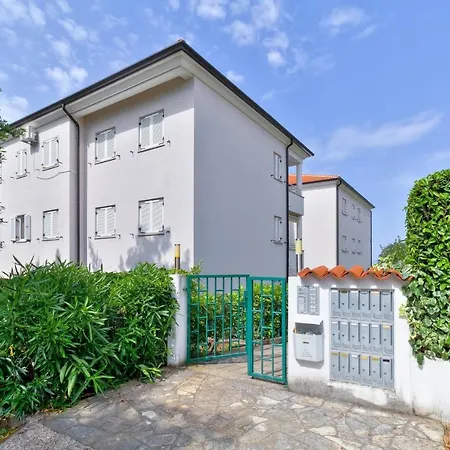 Apartman Flavia 1 Near The Beach, With Seaview In Umag - Zambratija (Istria)